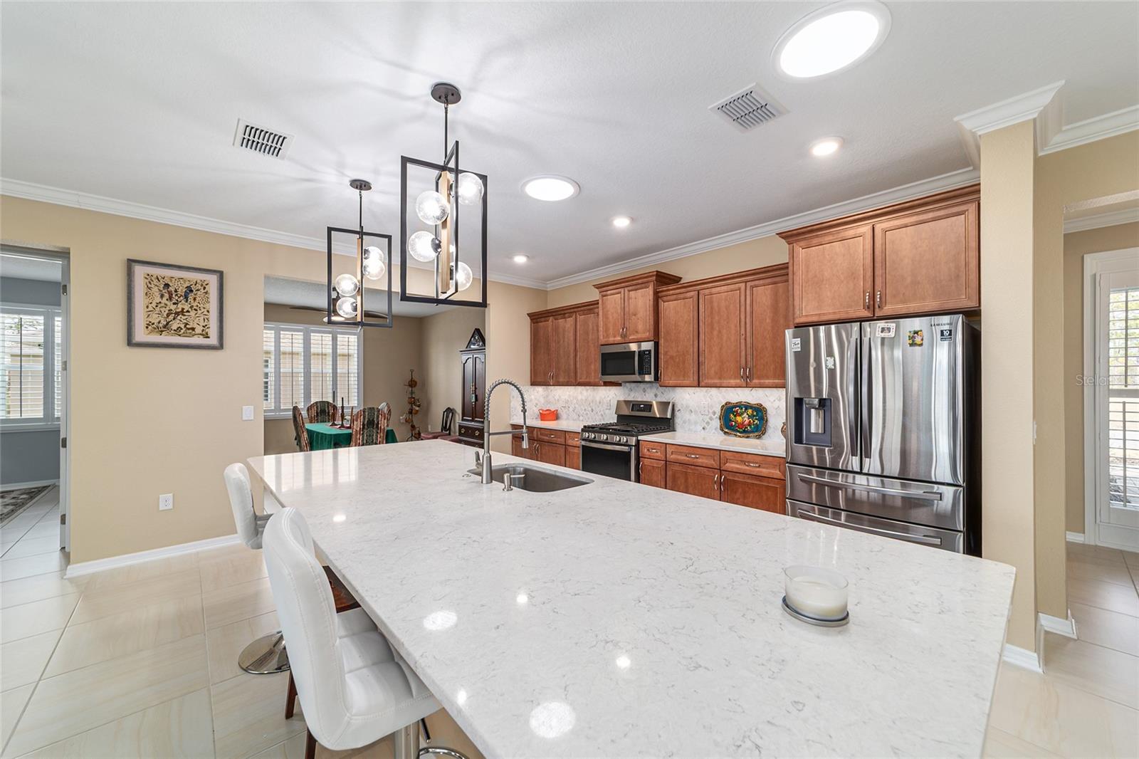 Image 23 of 85 For 9262 102nd Avenue Road