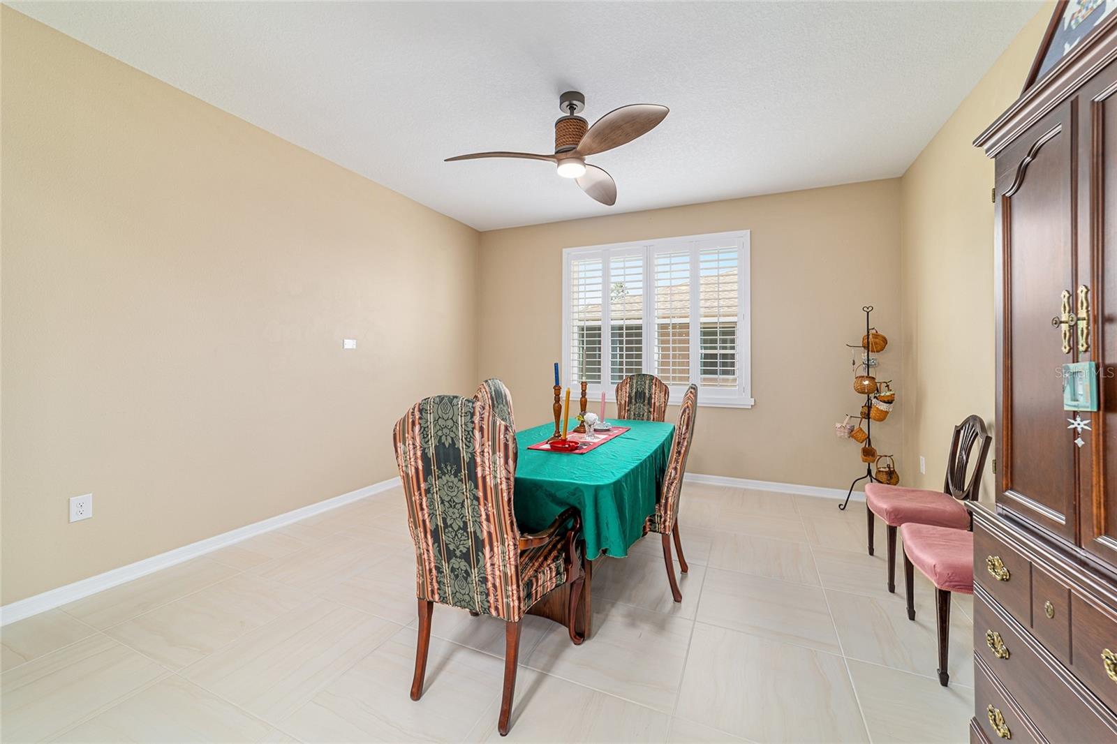 Image 31 of 85 For 9262 102nd Avenue Road