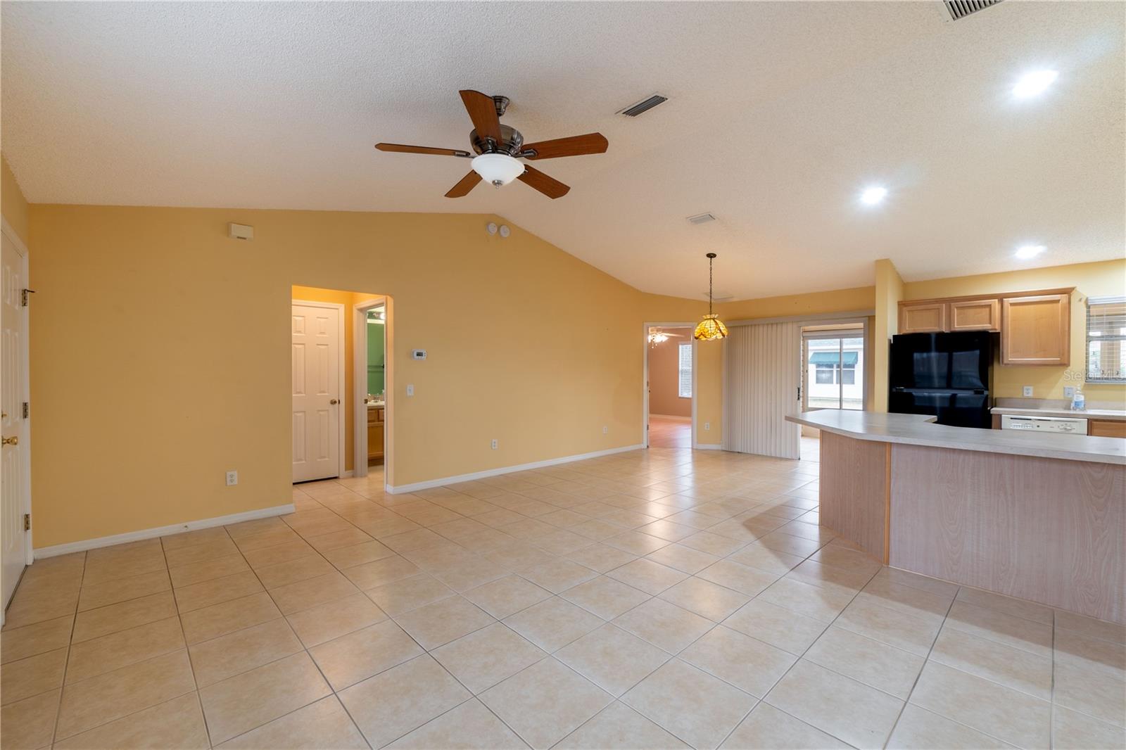 Image 12 of 35 For 1994 Orangeburg Terrace