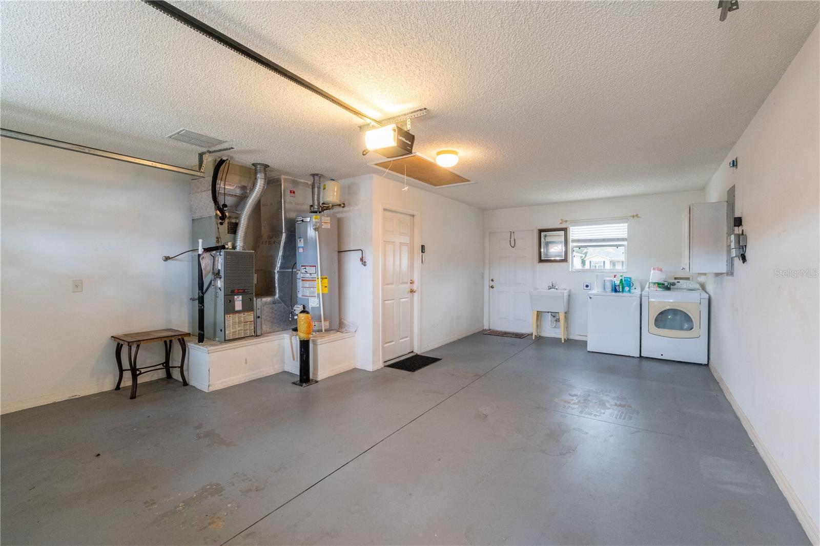 Image 31 of 35 For 1994 Orangeburg Terrace