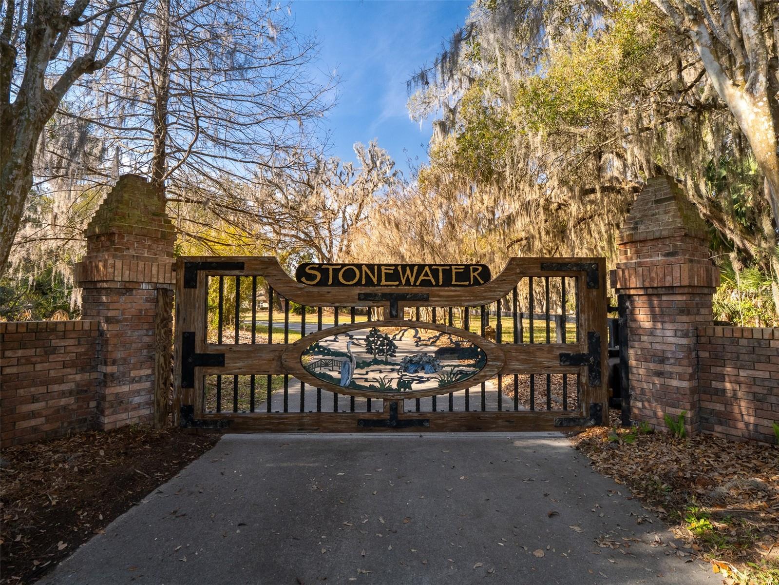 Image 3 of 39 For 4986 7th Avenue Road