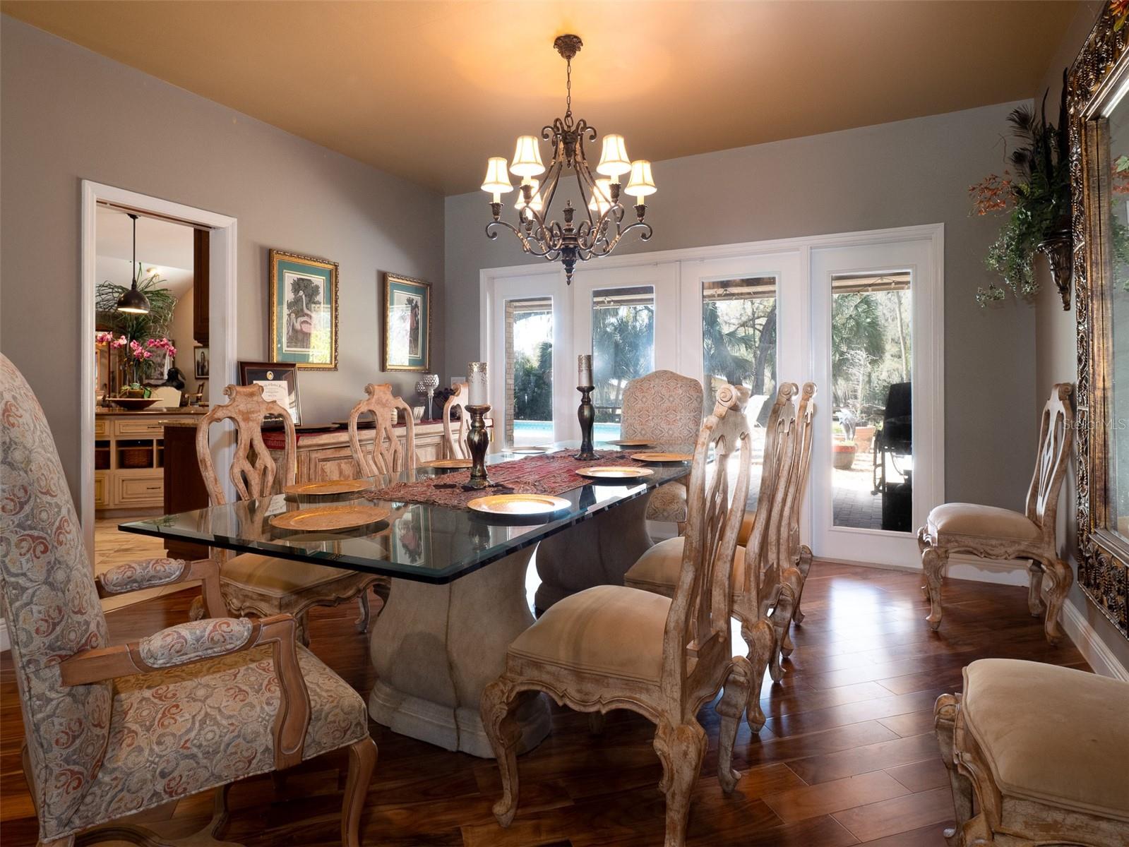 Image 6 of 39 For 4986 7th Avenue Road