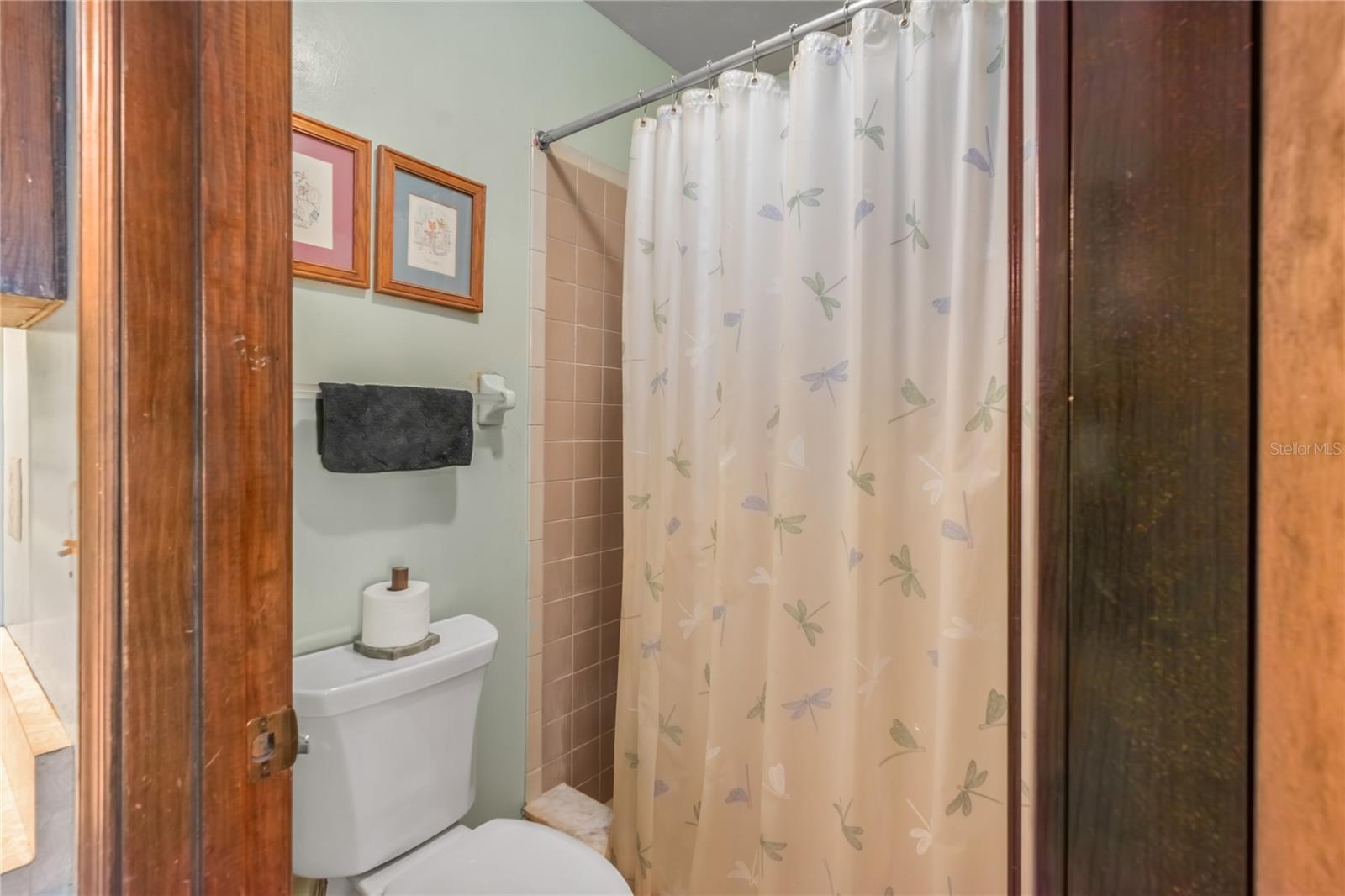 Image 22 of 43 For 2560 46 Lane