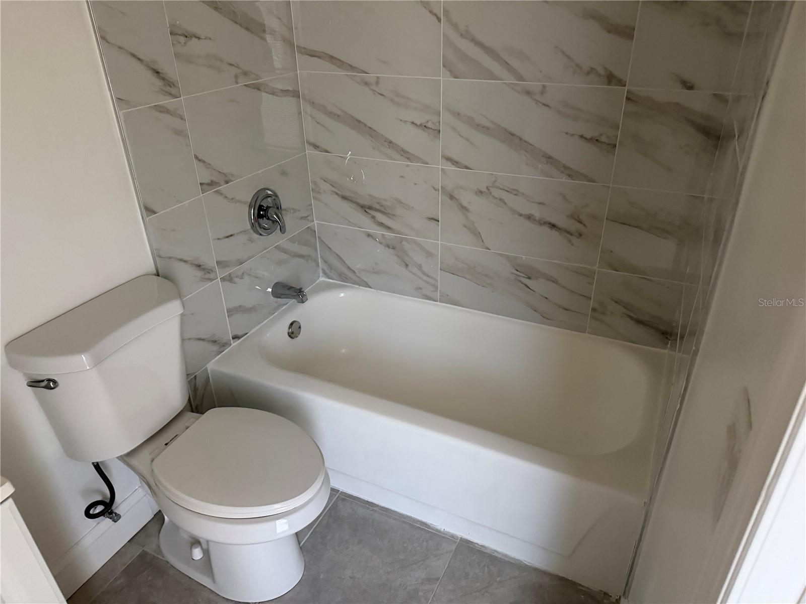 Image 13 of 16 For 5425 28th Lane