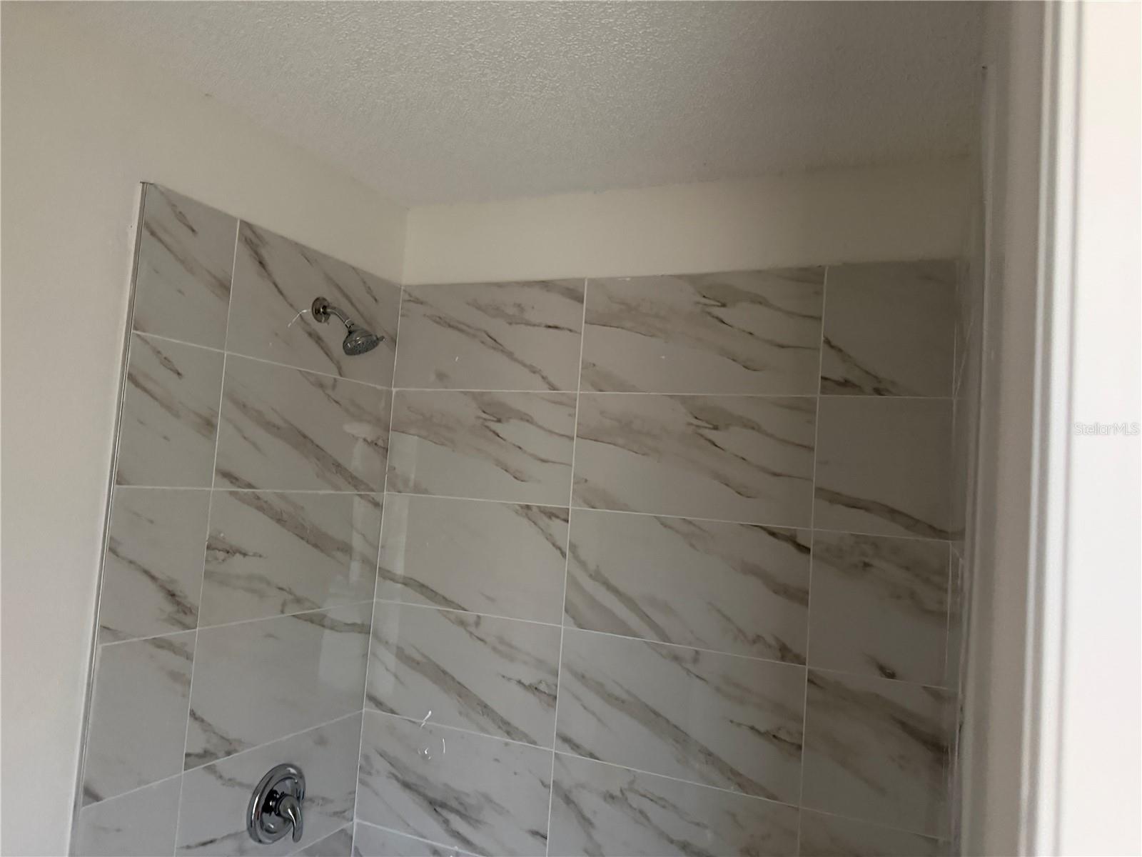 Image 14 of 16 For 5425 28th Lane