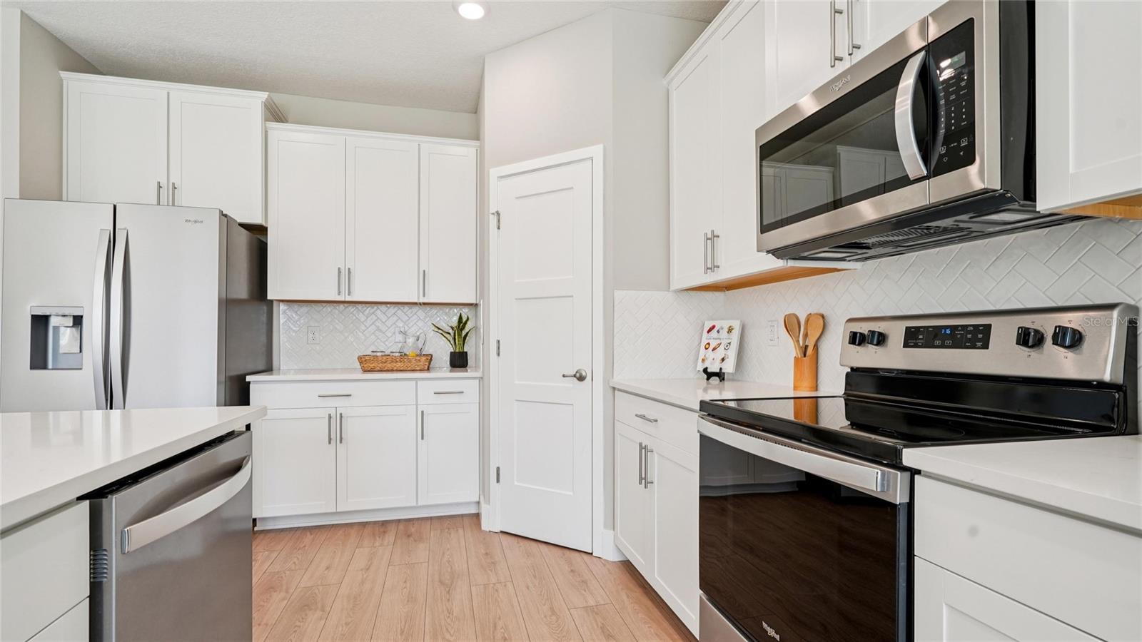 Image 8 of 33 For 7061 44th Circle