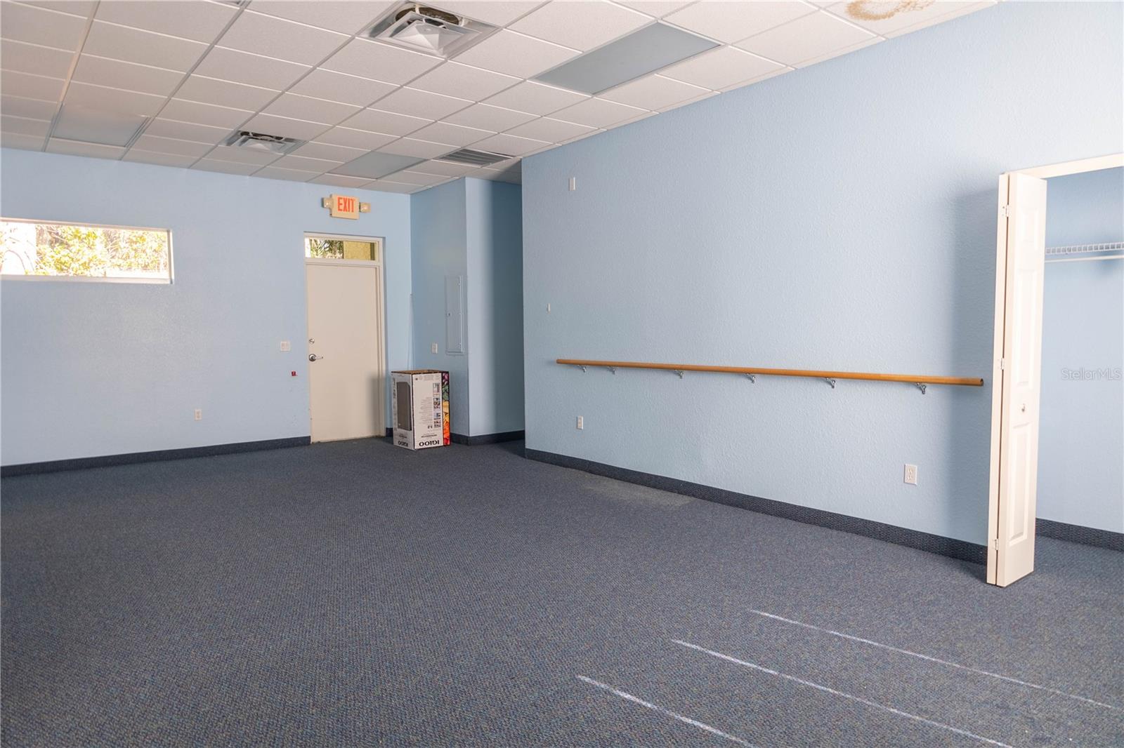 Image 18 of 38 For 1305 25th Loop