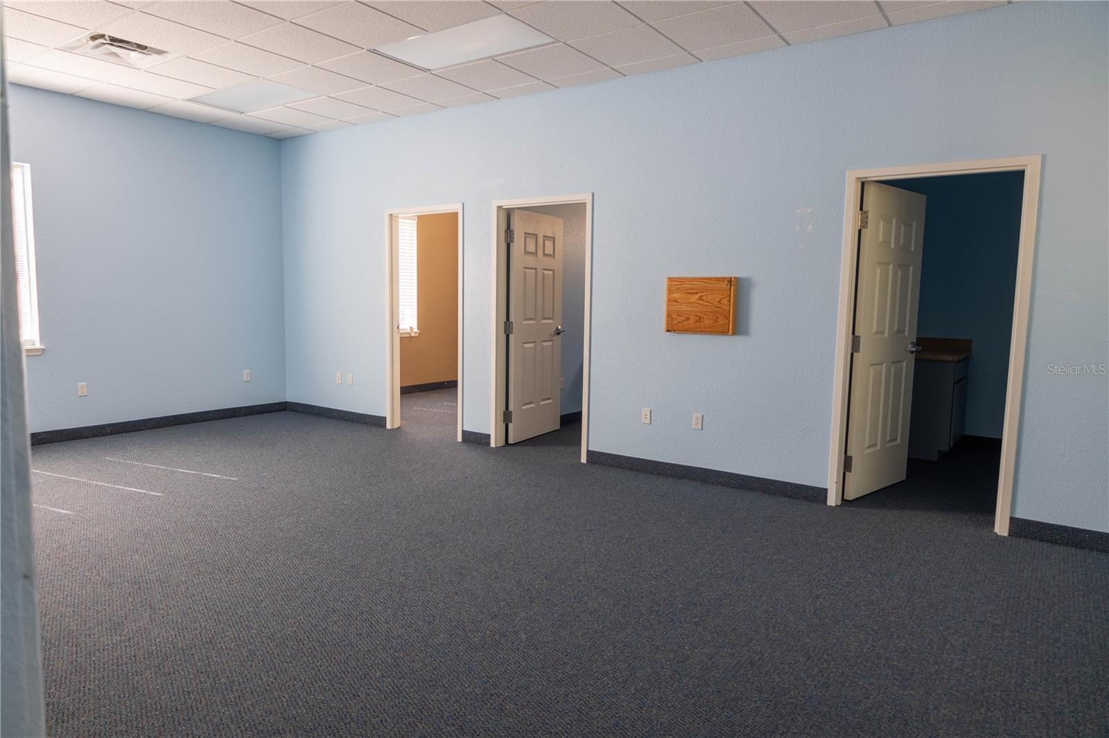 Image 21 of 38 For 1305 25th Loop