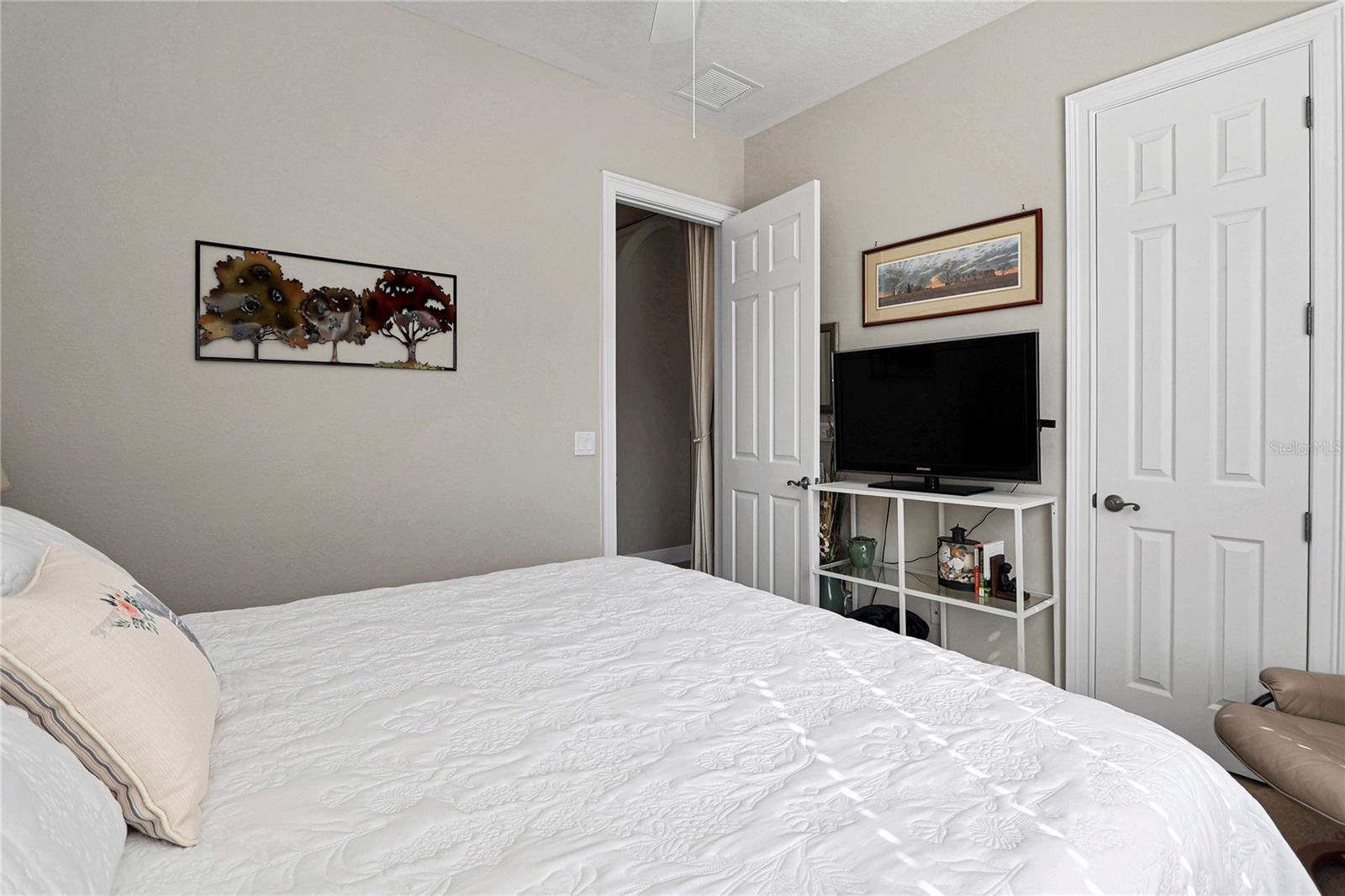 Image 30 of 56 For 39644 Harbor Hills Boulevard