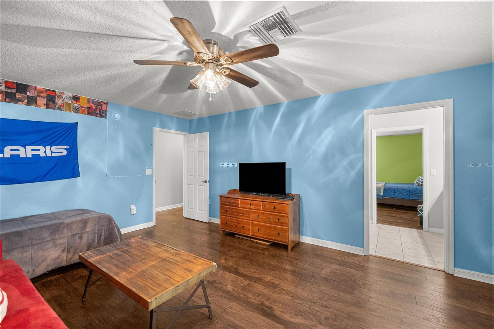 Image 26 of 55 For 3340 2nd Avenue