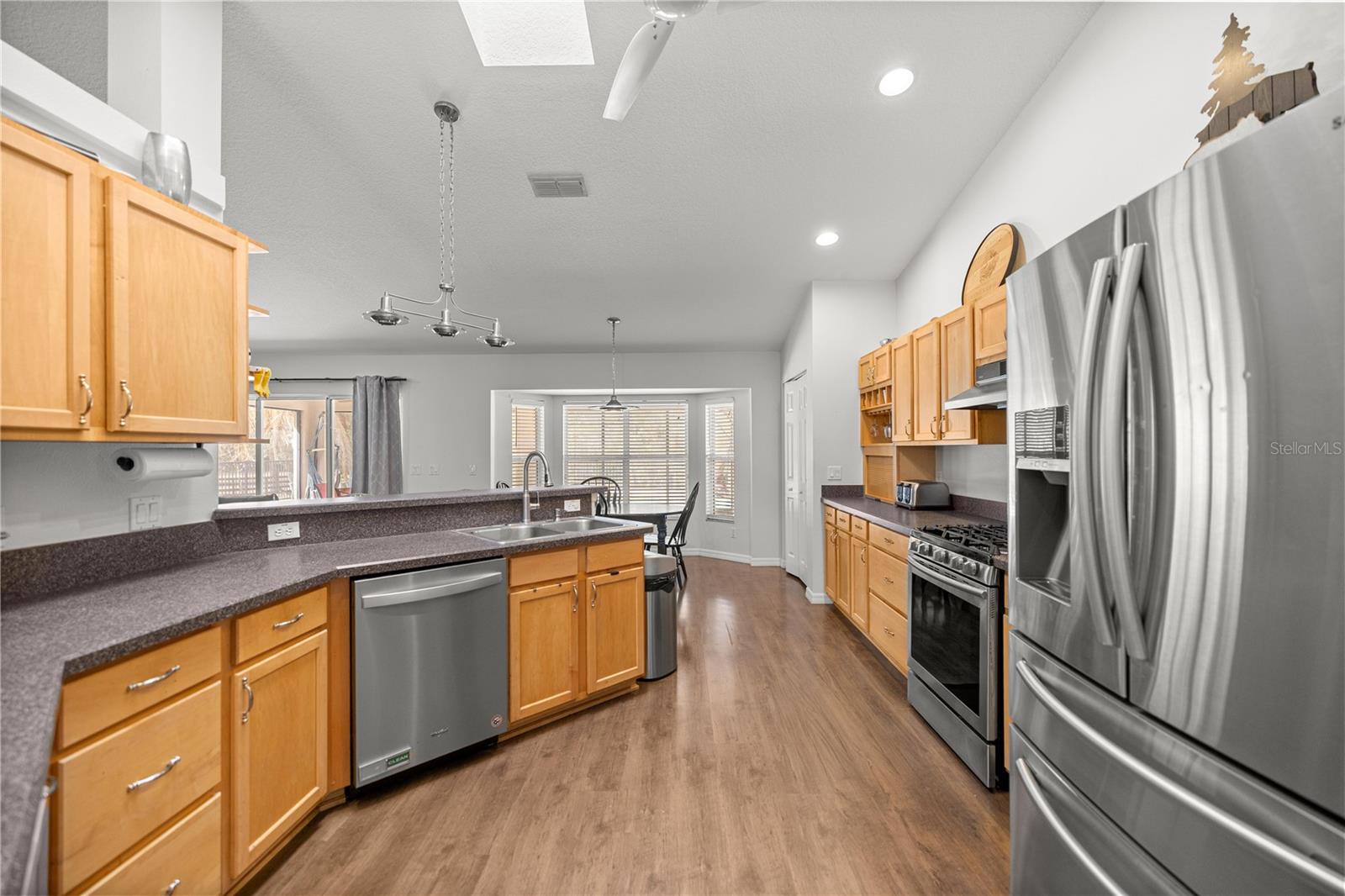 Image 8 of 55 For 3340 2nd Avenue