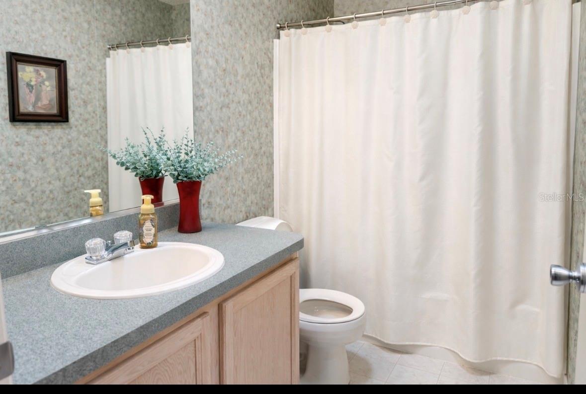 Image 10 of 13 For 17385 82 Pecan Terrace