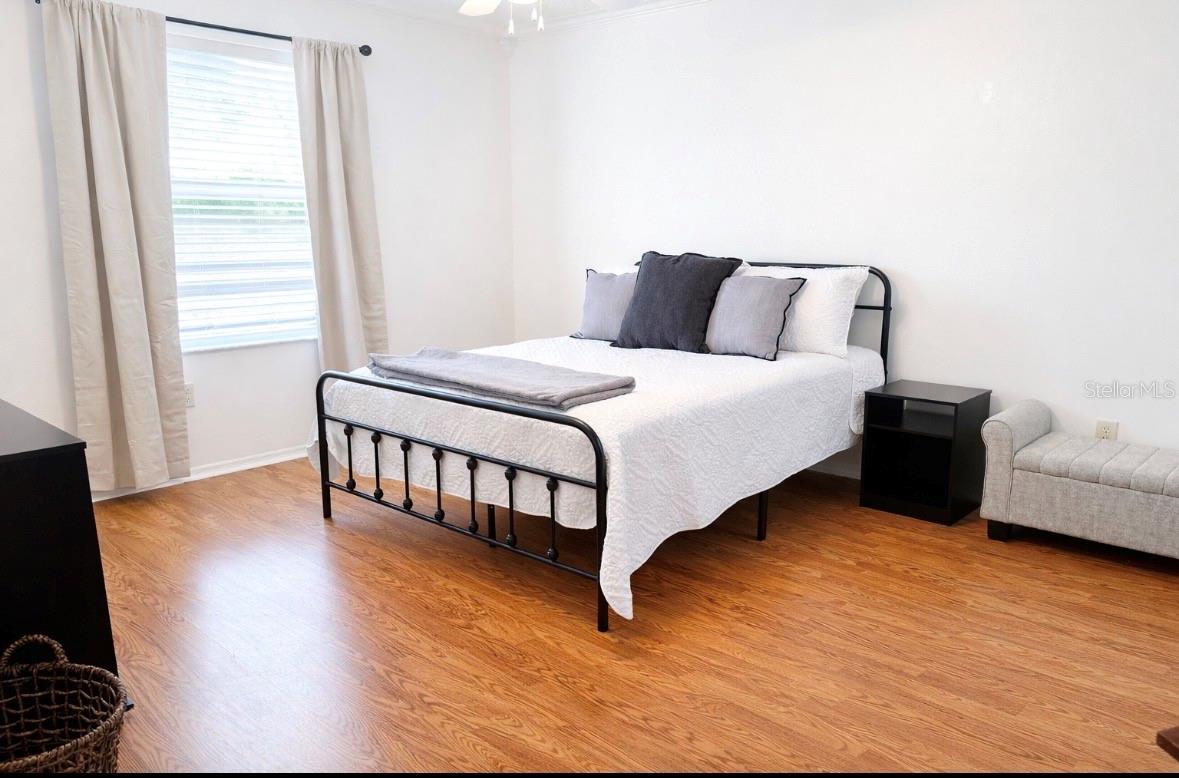 Image 6 of 13 For 17385 82 Pecan Terrace