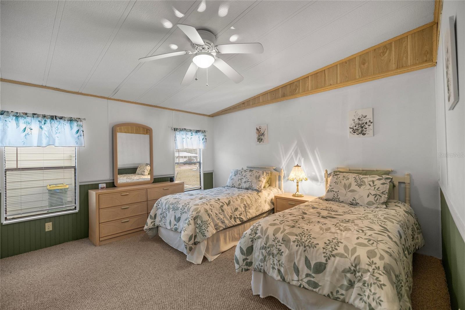 Image 17 of 34 For 708 Coachman Drive