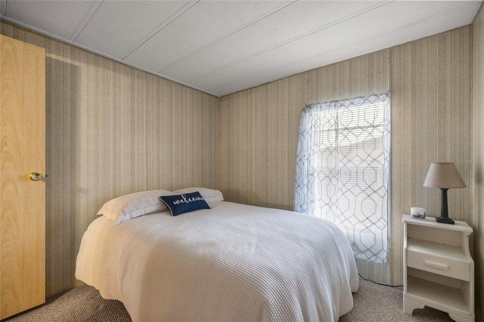 Image 18 of 34 For 708 Coachman Drive