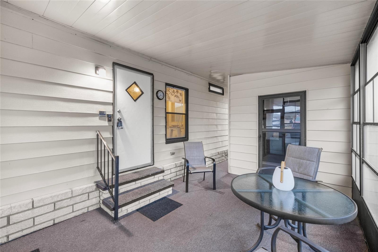 Image 25 of 34 For 708 Coachman Drive