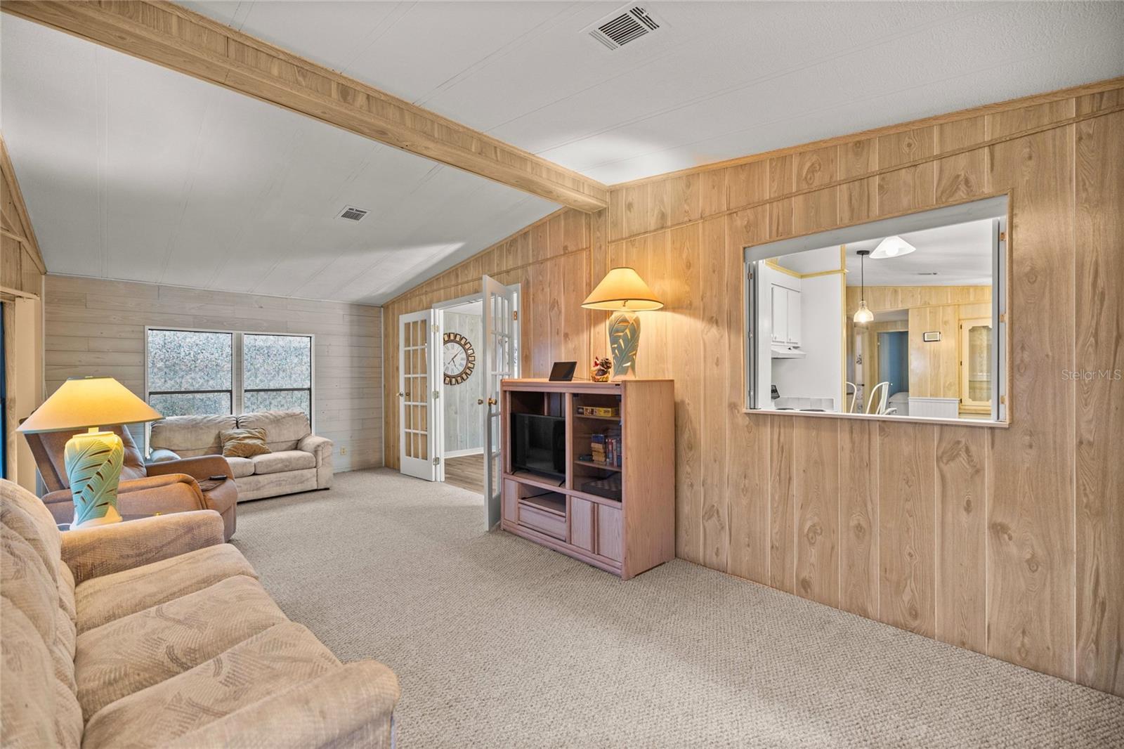 Image 6 of 34 For 708 Coachman Drive