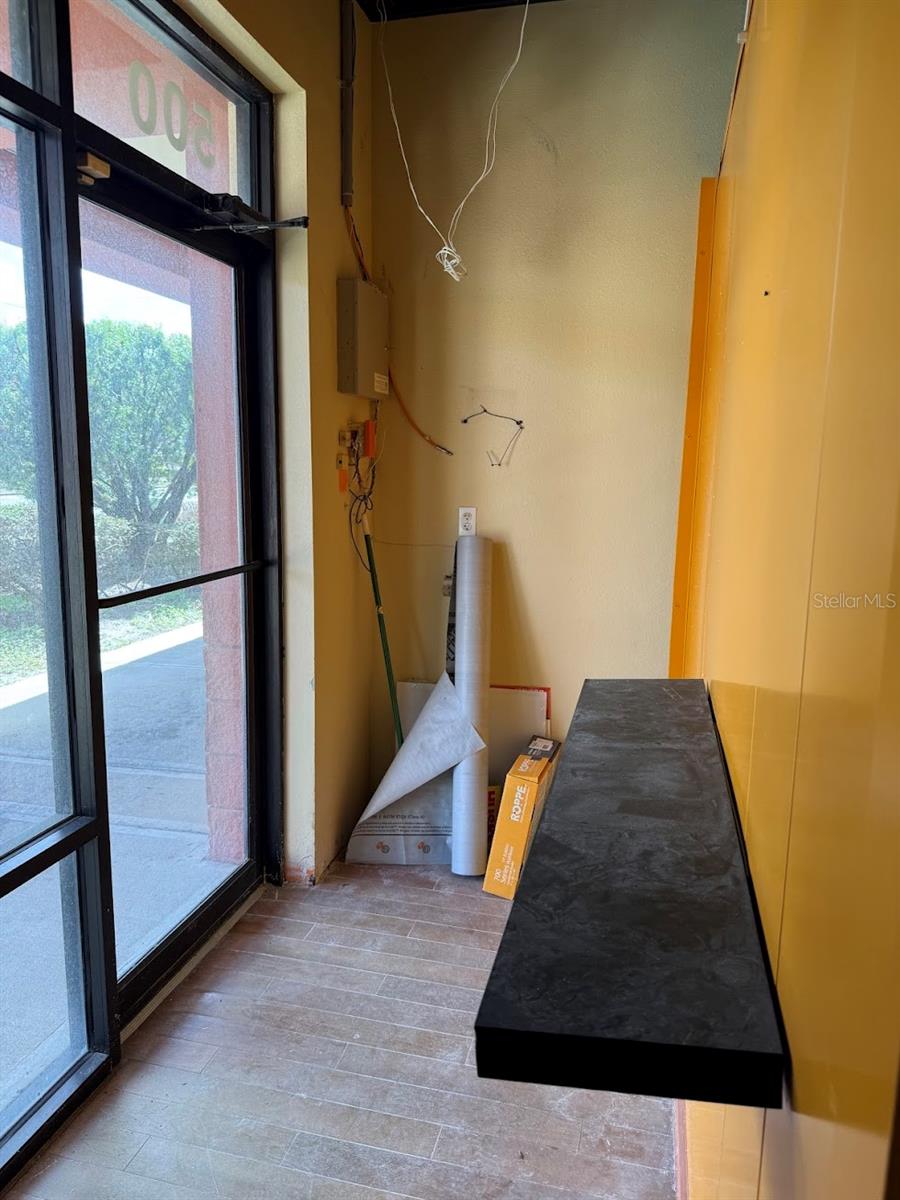 Image 14 of 19 For 2611 19th Avenue Road 500