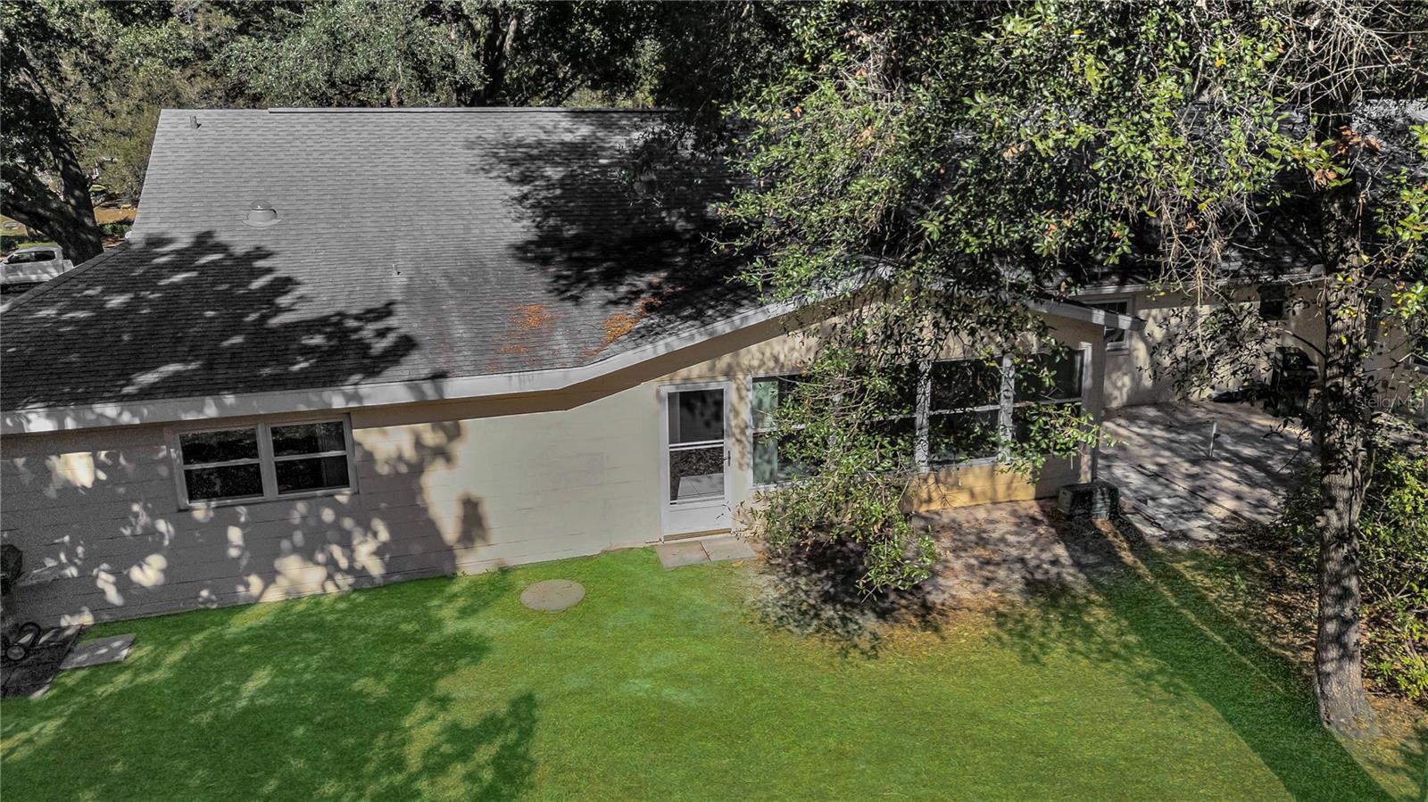 Image 29 of 35 For 8420 92nd Street C