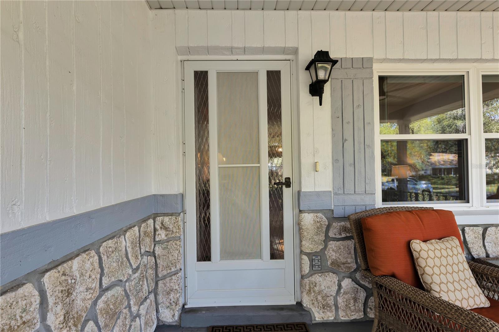 Image 3 of 35 For 8420 92nd Street C