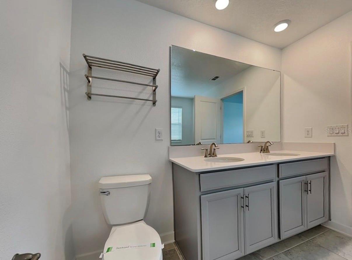 Image 16 of 37 For 9735 Petition Way