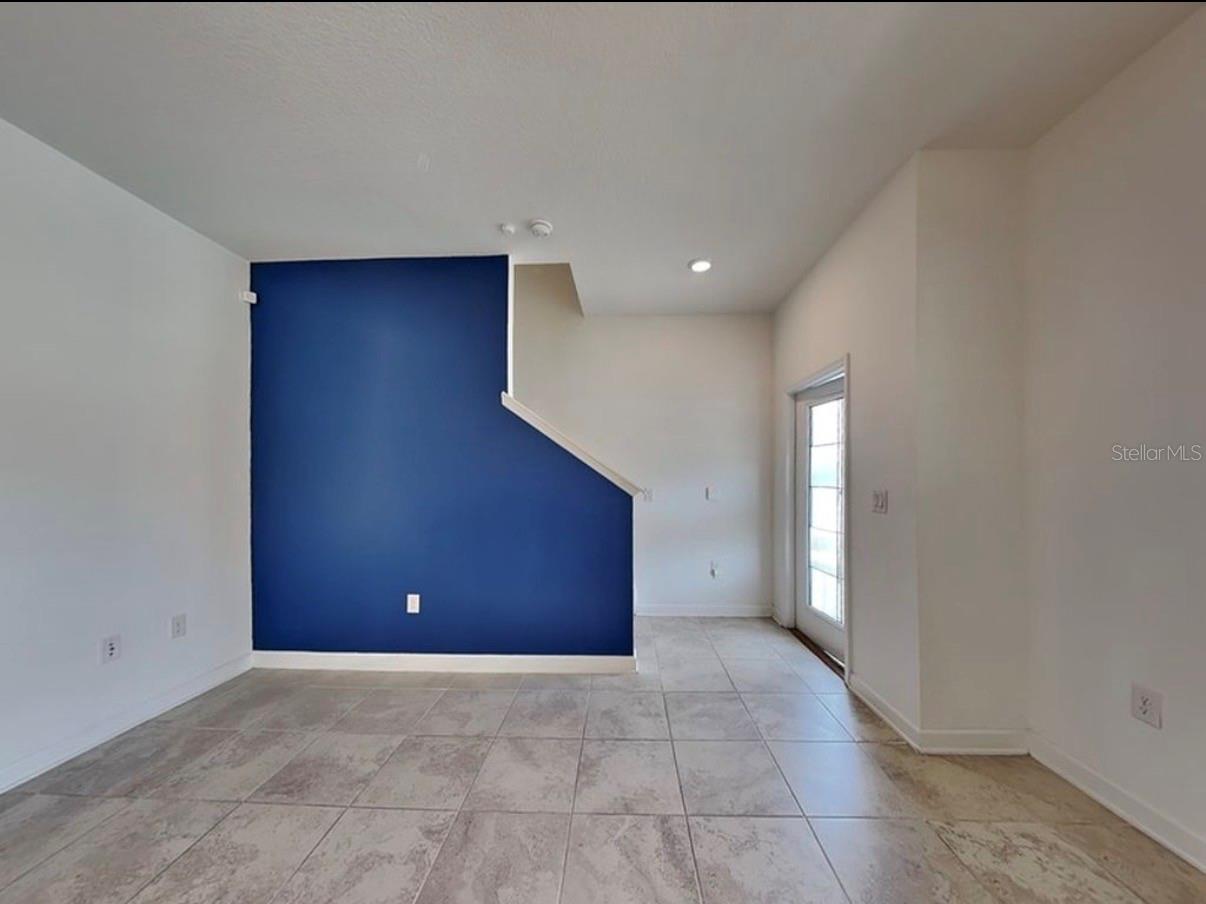 Image 5 of 37 For 9735 Petition Way