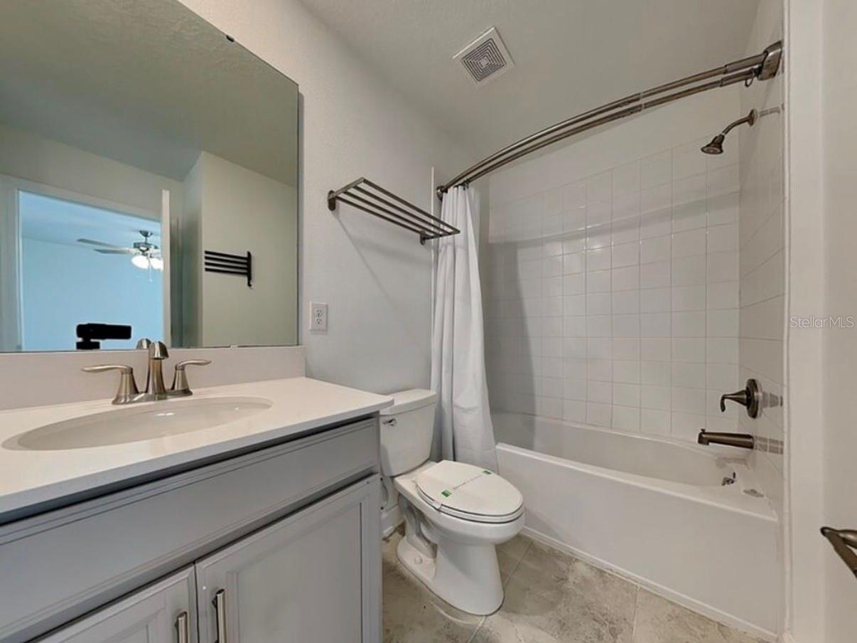 Image 7 of 37 For 9735 Petition Way