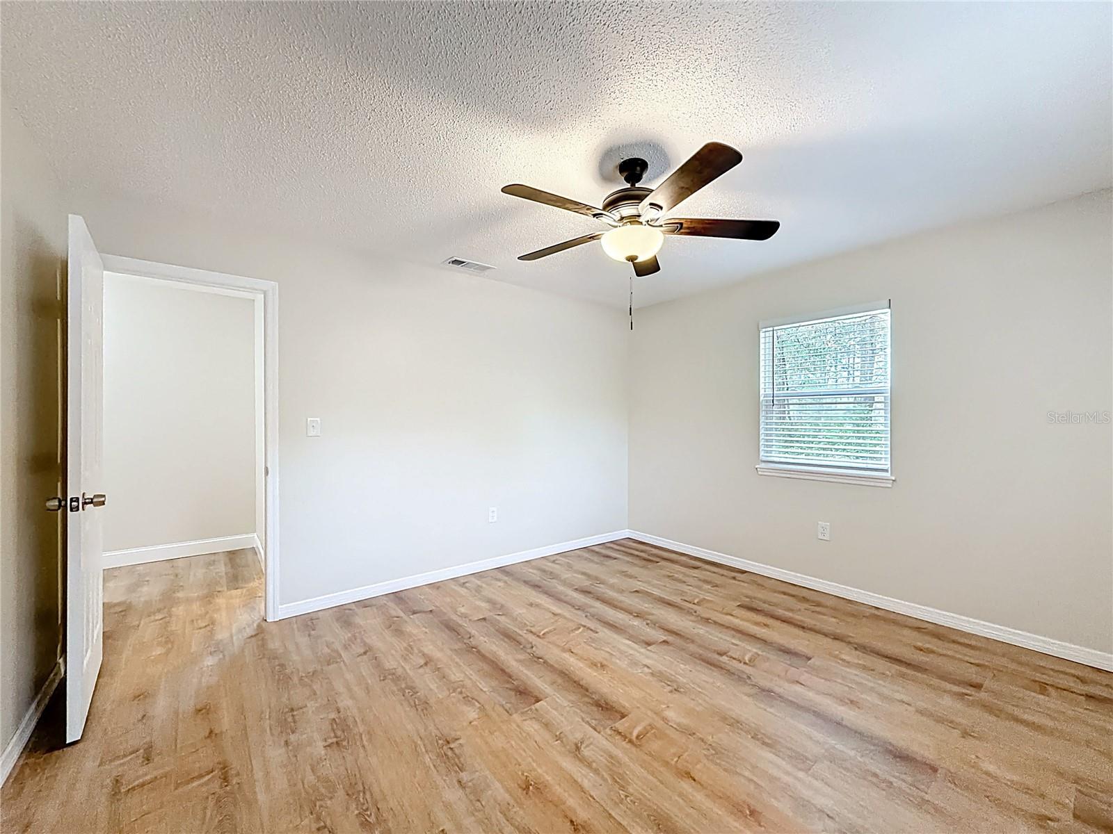 Image 33 of 59 For 3489 Cherub Court