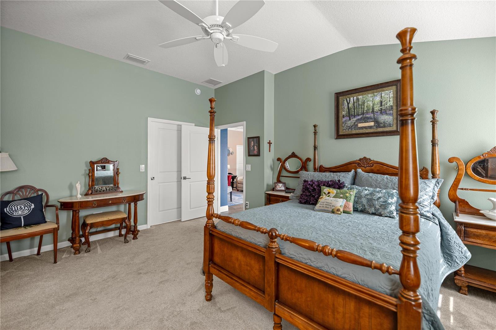 Image 27 of 60 For 11041 White Terrace