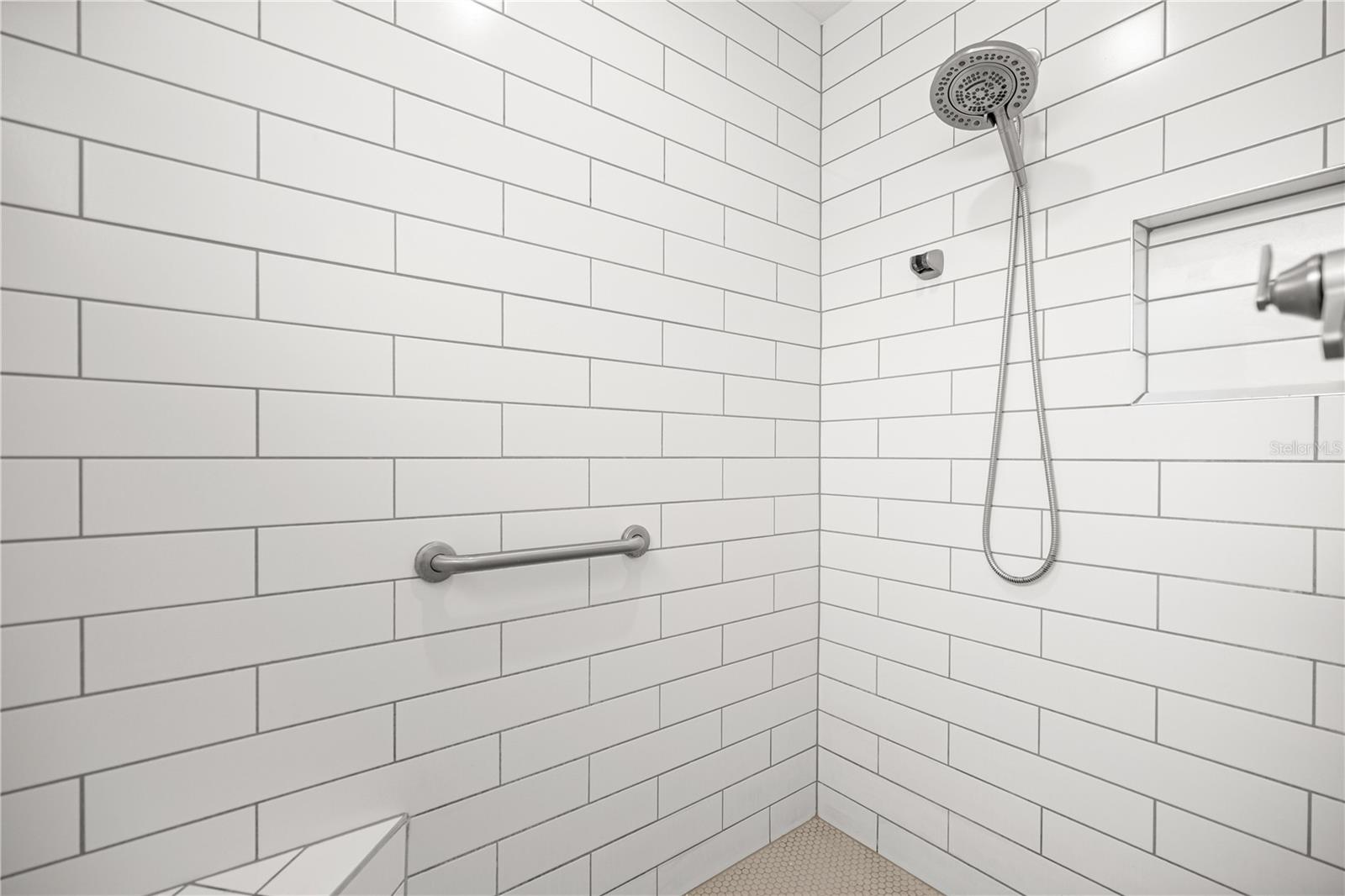 Image 29 of 60 For 11041 White Terrace