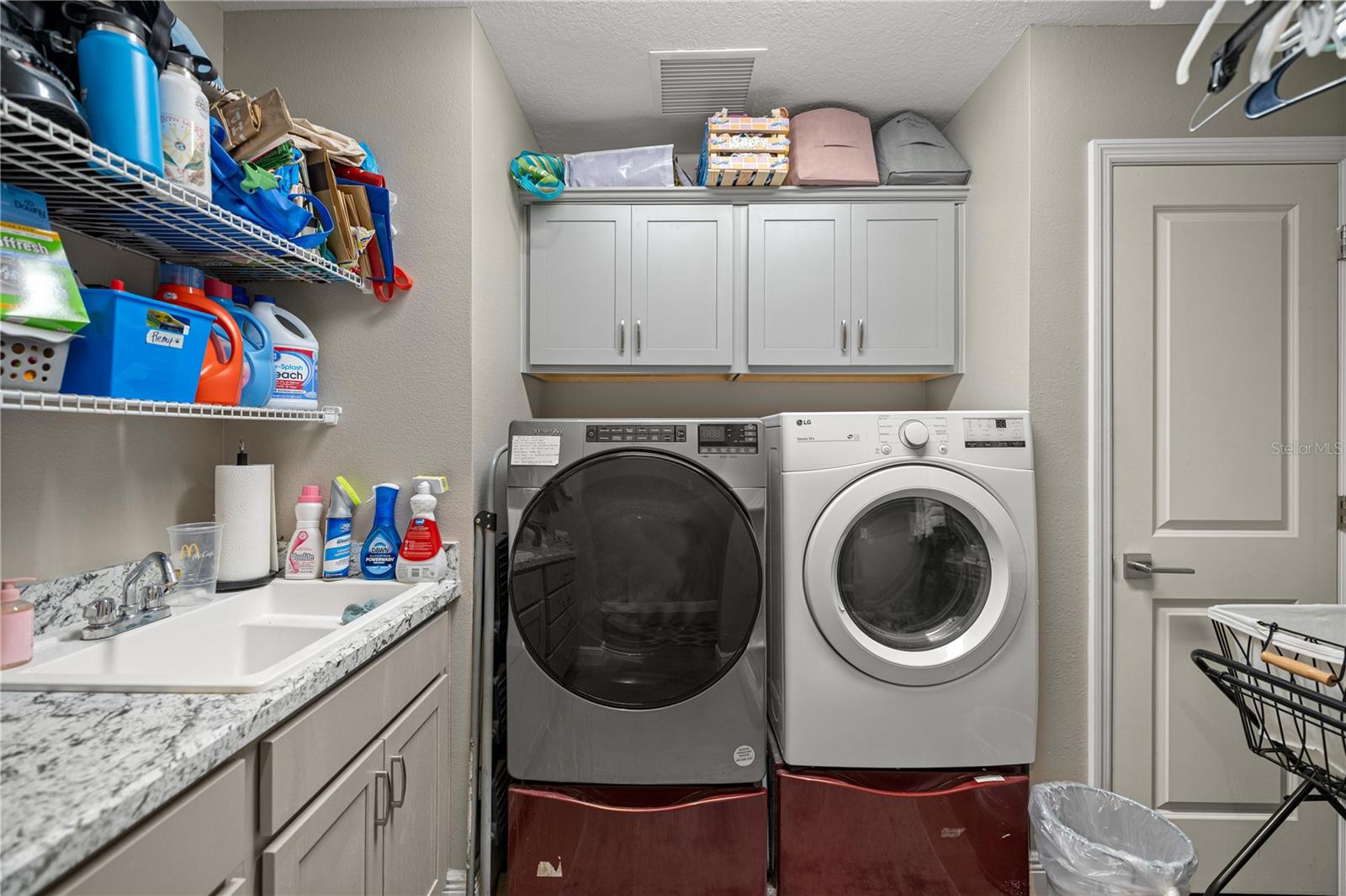 Image 37 of 60 For 11041 White Terrace