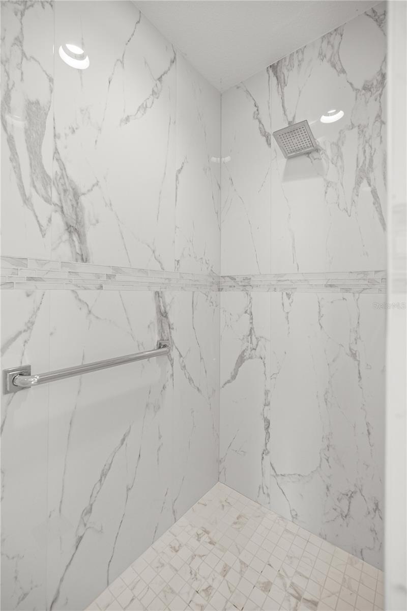 Image 46 of 60 For 11041 White Terrace