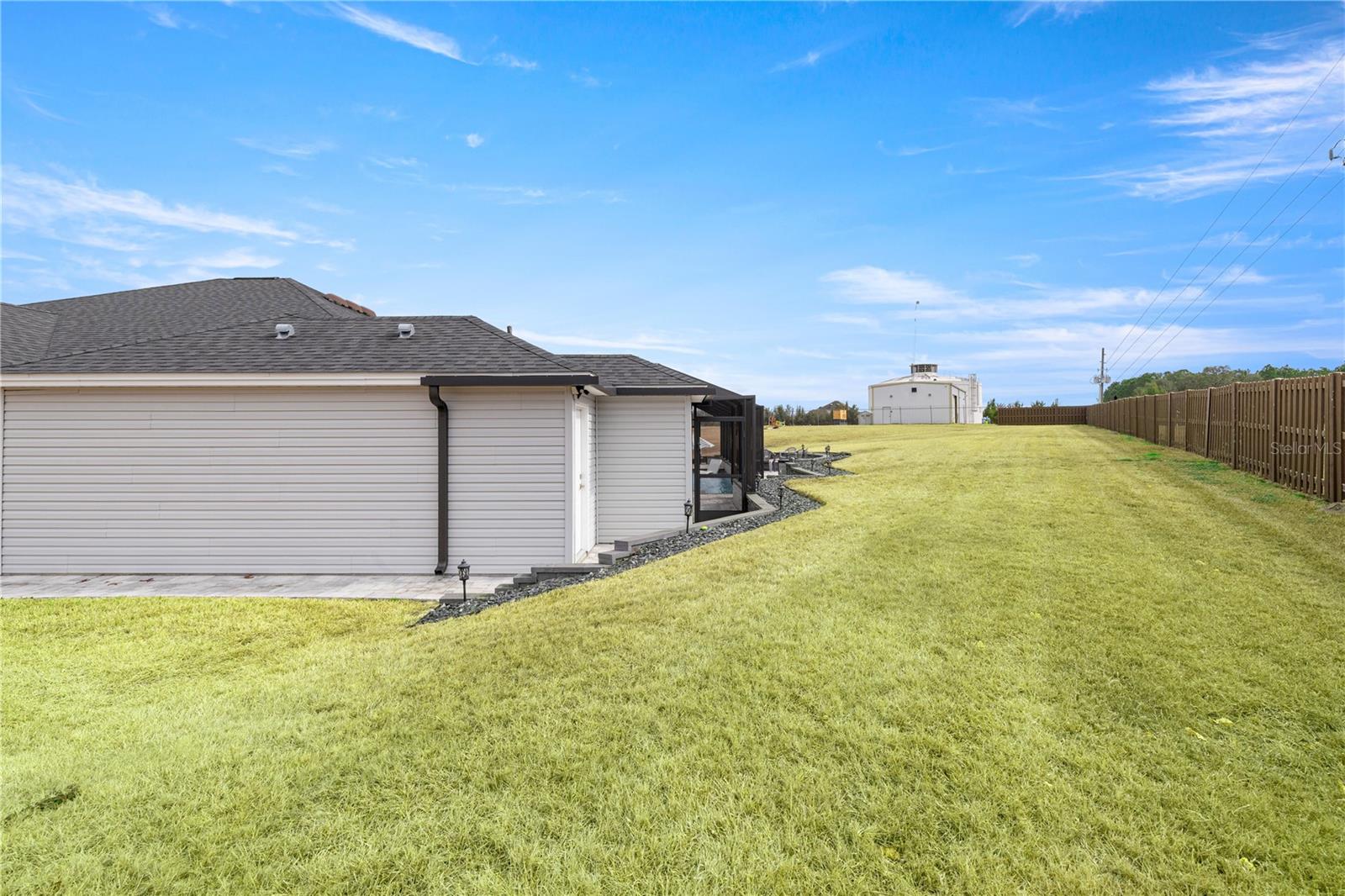 Image 50 of 60 For 11041 White Terrace