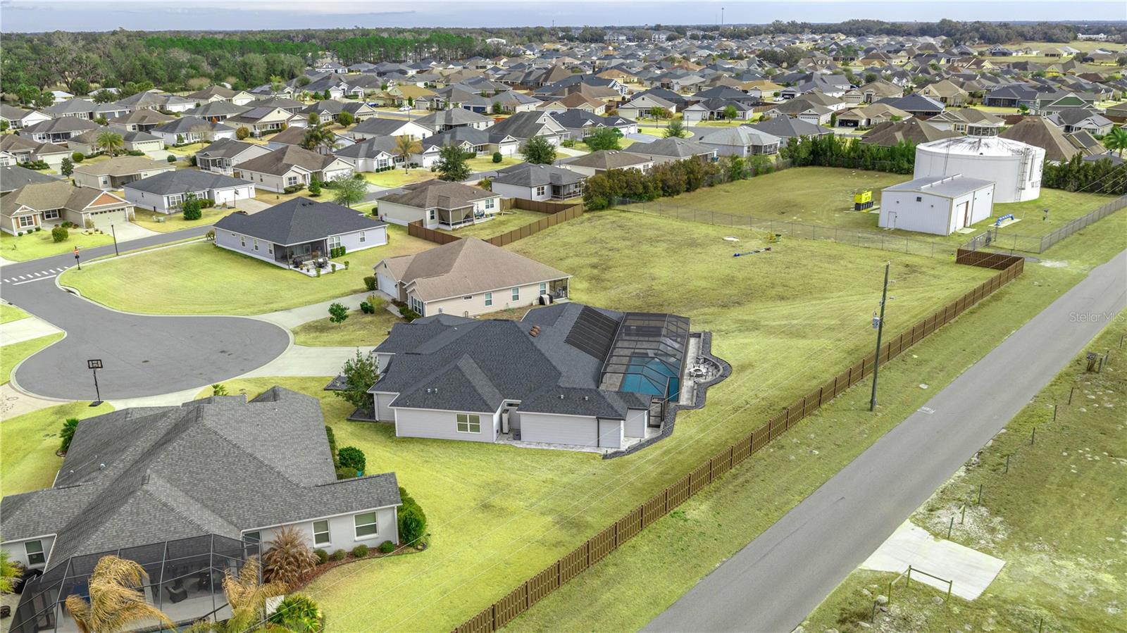 Image 6 of 60 For 11041 White Terrace