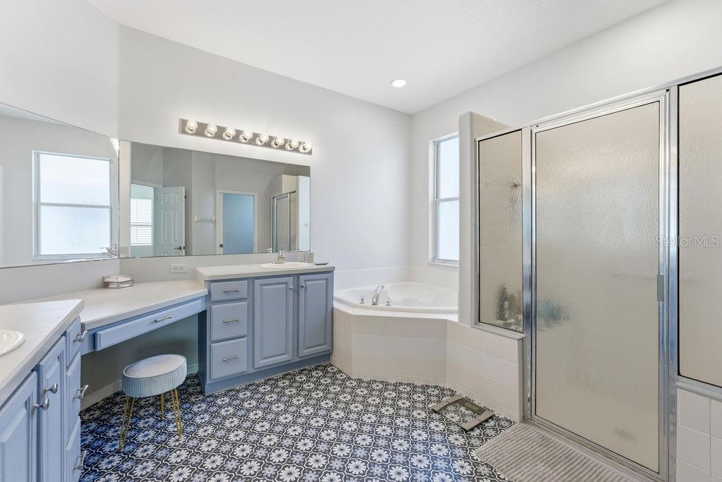 Image 24 of 76 For 1338 161st Place