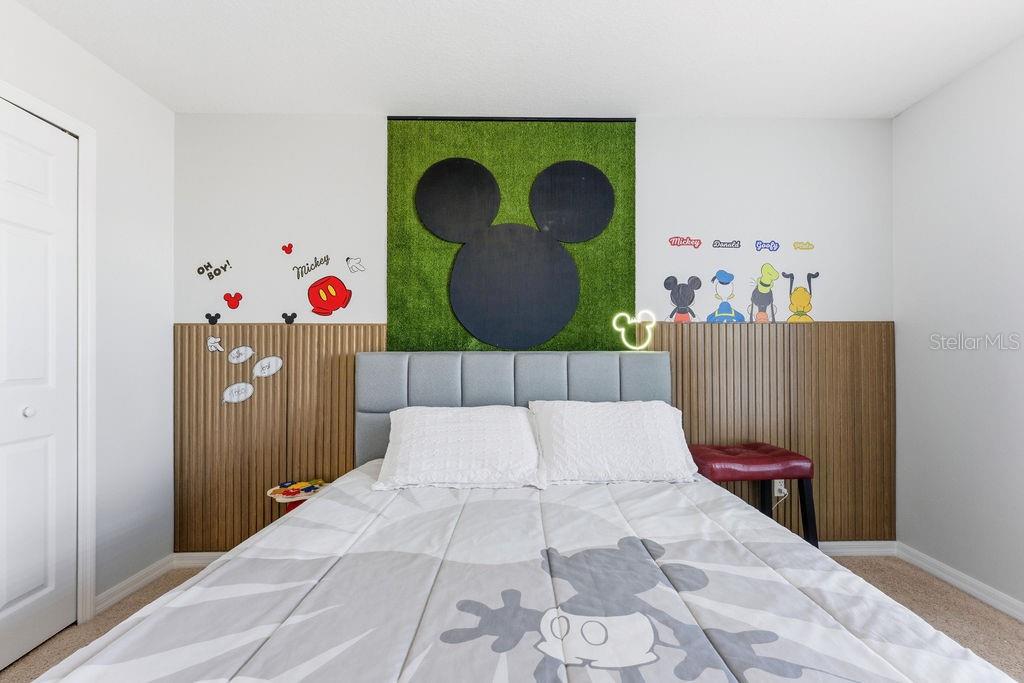 Image 32 of 76 For 1338 161st Place