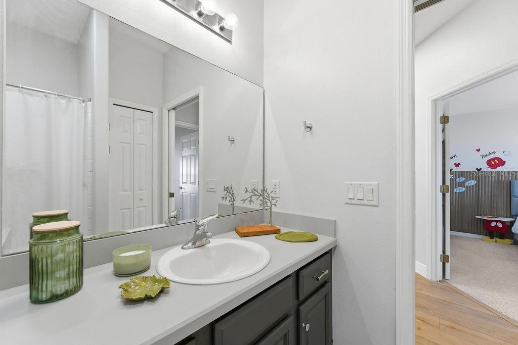 Image 36 of 76 For 1338 161st Place