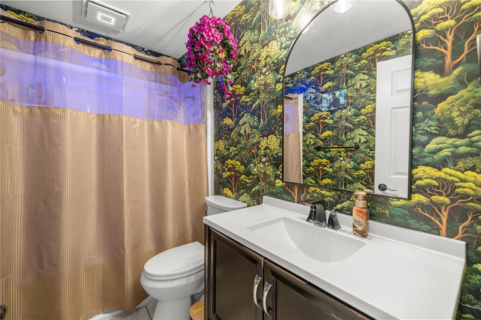 Image 34 of 42 For 5100 44th Avenue Road