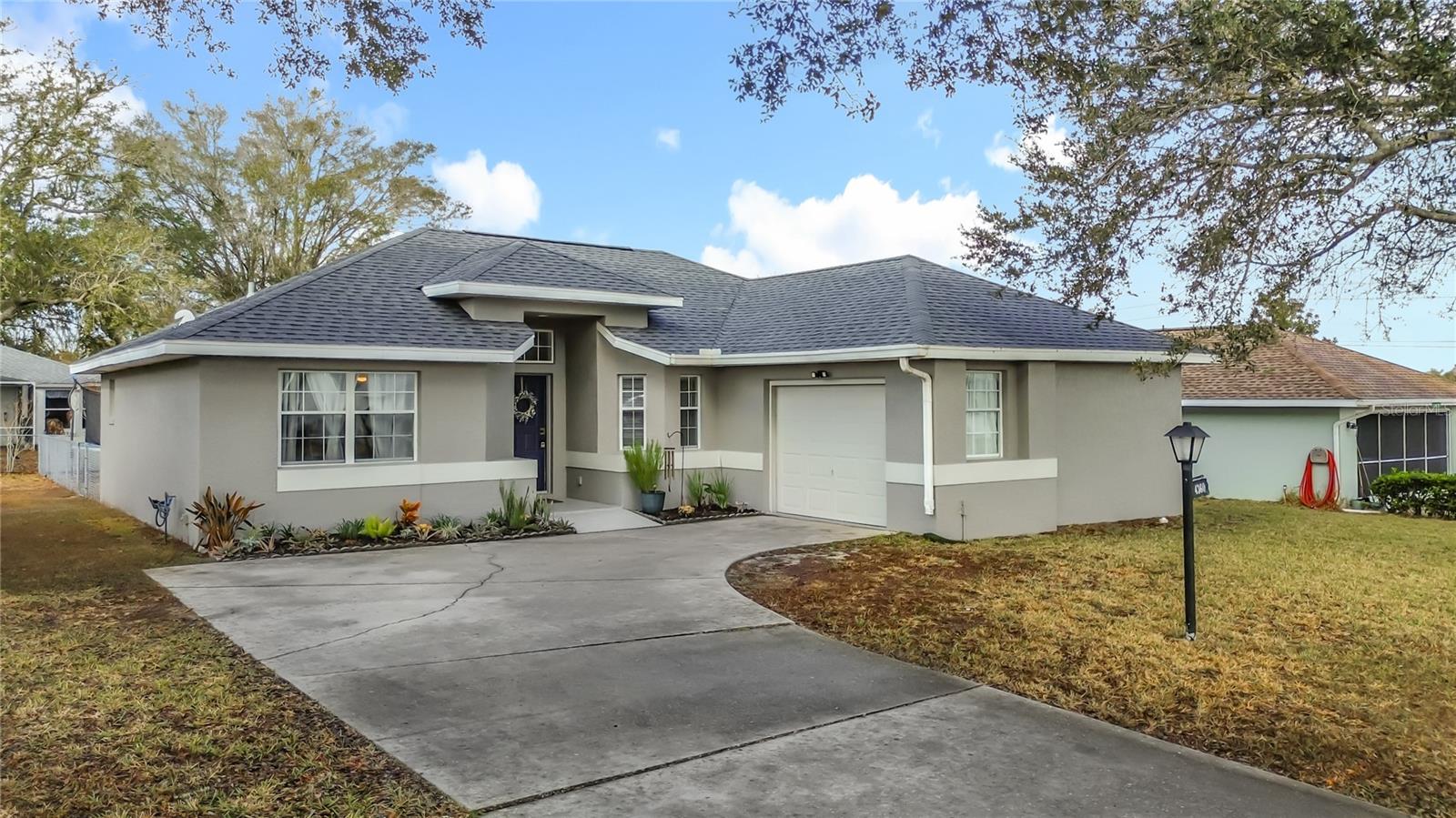 Image 2 of 49 For 4360 Mae West Way