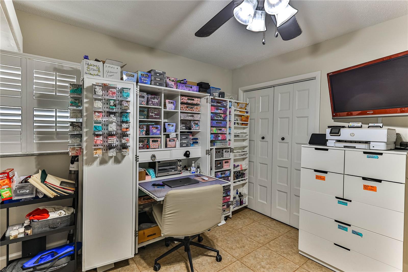 Image 20 of 31 For 8801 Cresco Lane