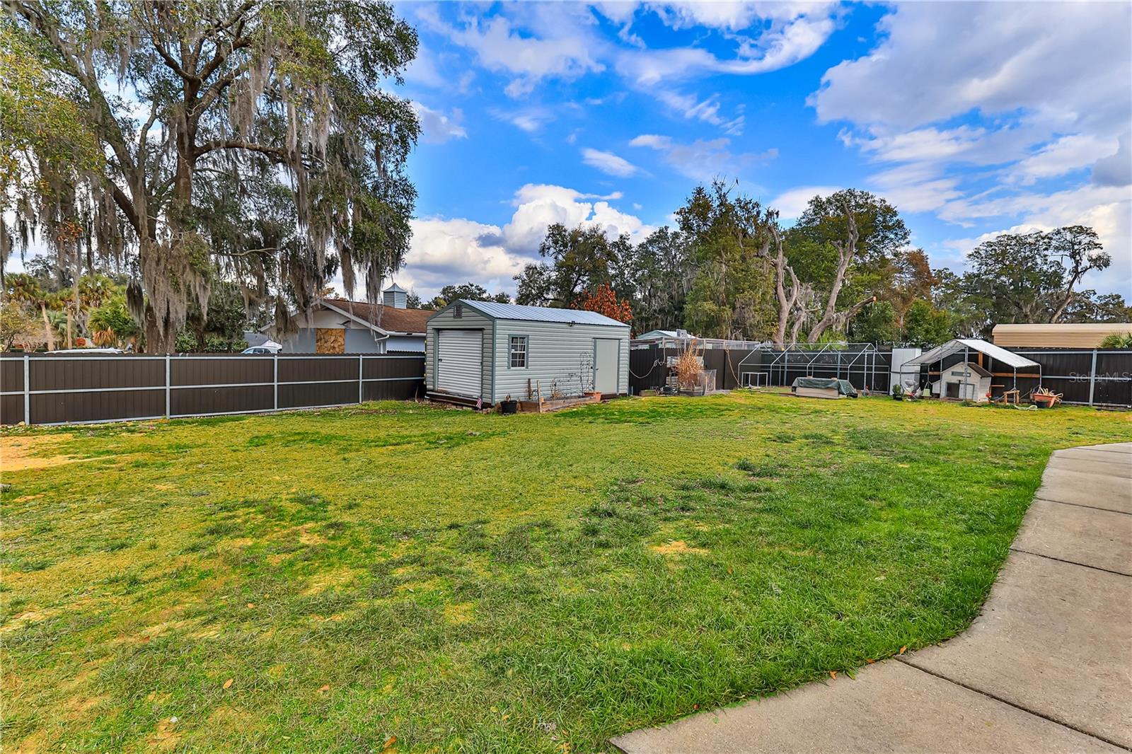 Image 28 of 31 For 8801 Cresco Lane