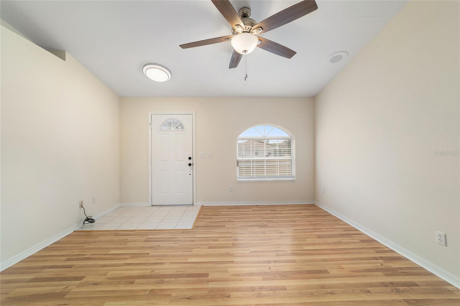 Image 16 of 58 For 3332 50th Court