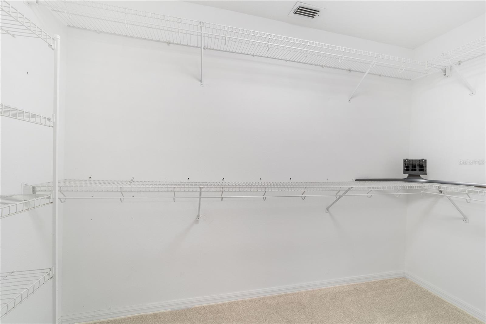 Image 32 of 58 For 3332 50th Court