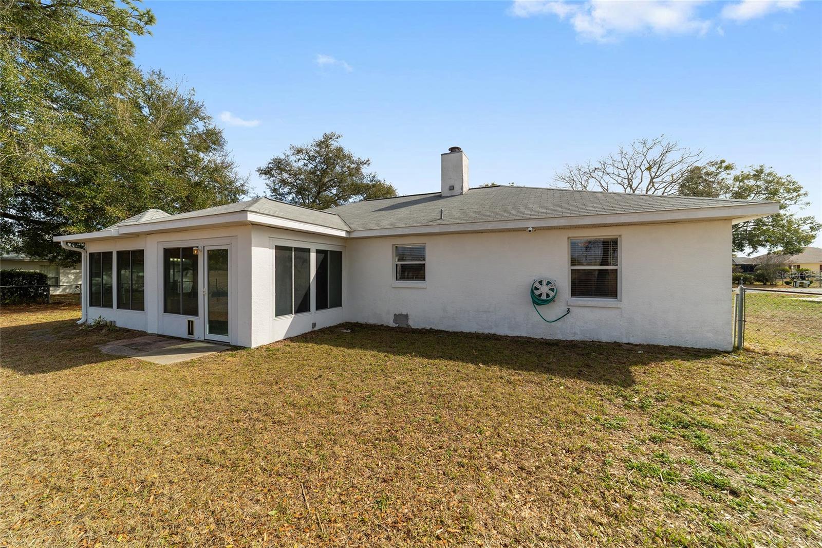 Image 46 of 58 For 3332 50th Court