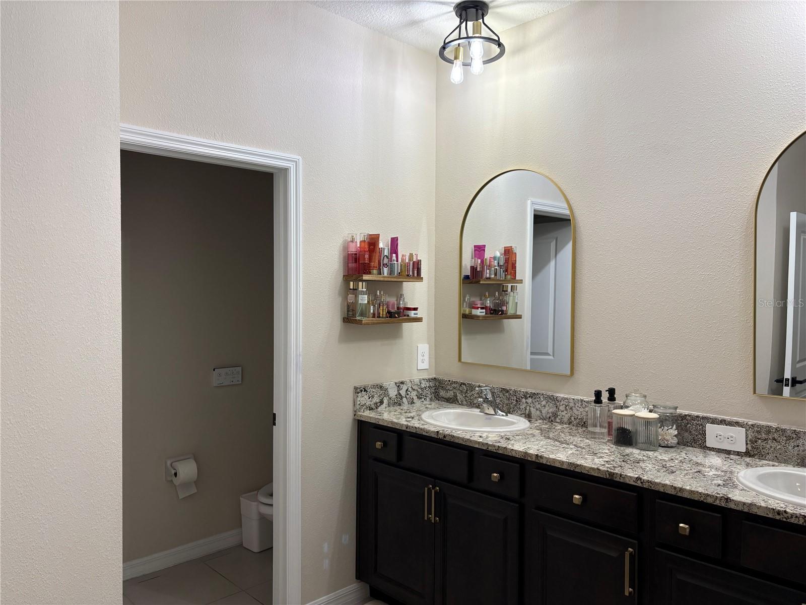 Image 10 of 18 For 5870 80th Place