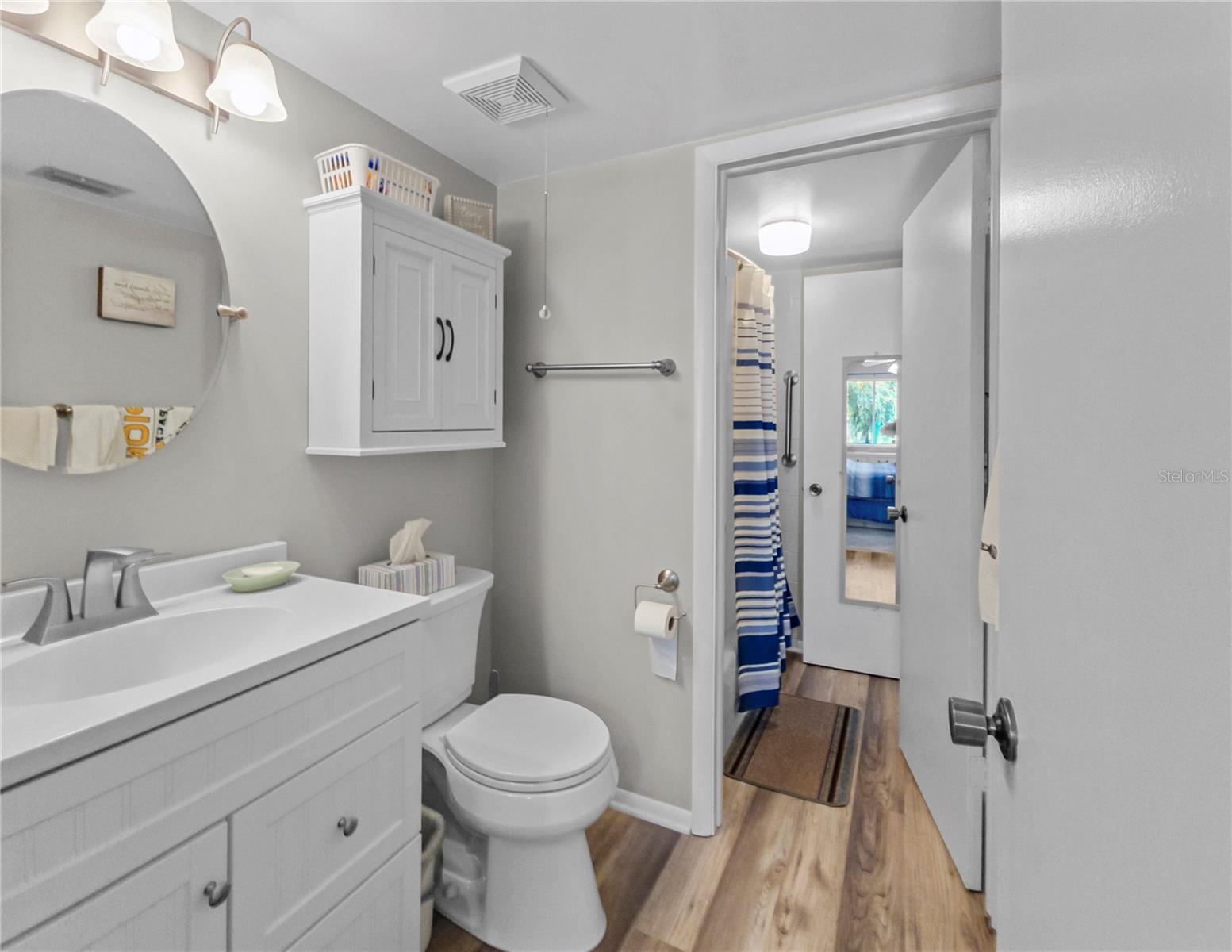 Image 15 of 42 For 527 Midway Drive B