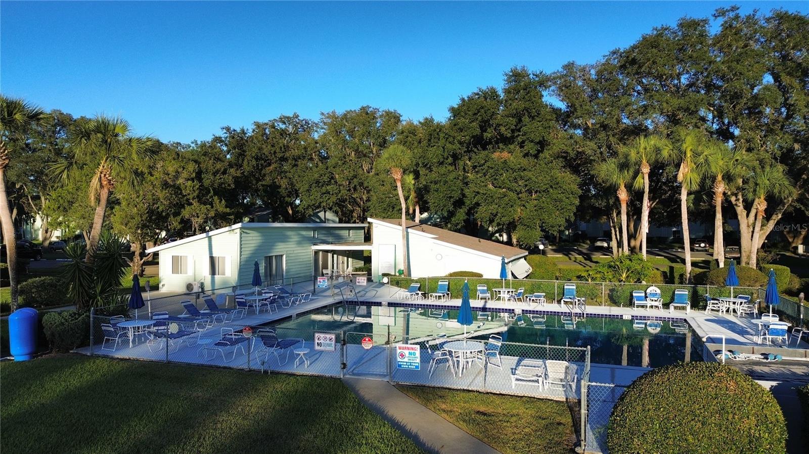 Image 33 of 42 For 527 Midway Drive B