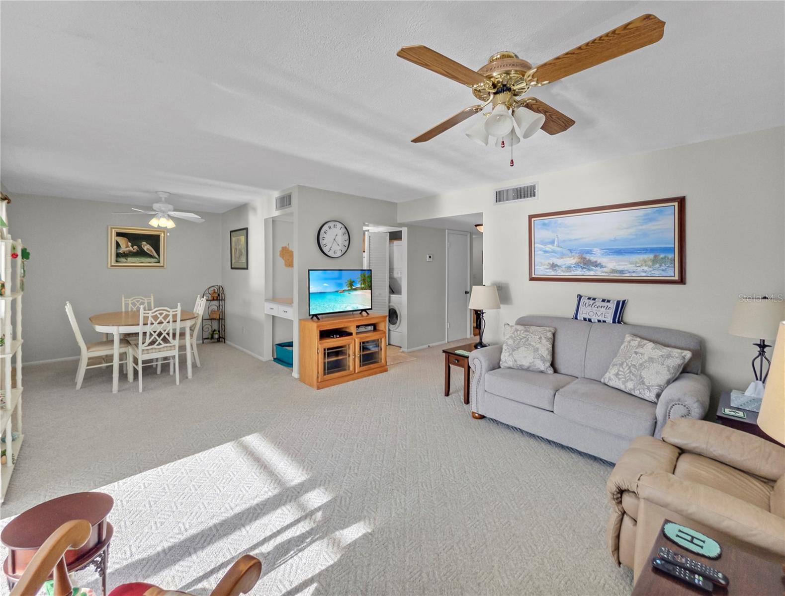 Image 7 of 42 For 527 Midway Drive B