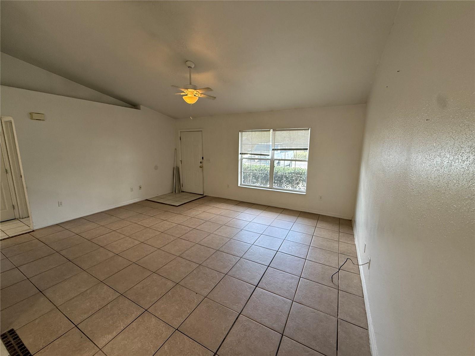 Image 4 of 17 For 9515 31st Court