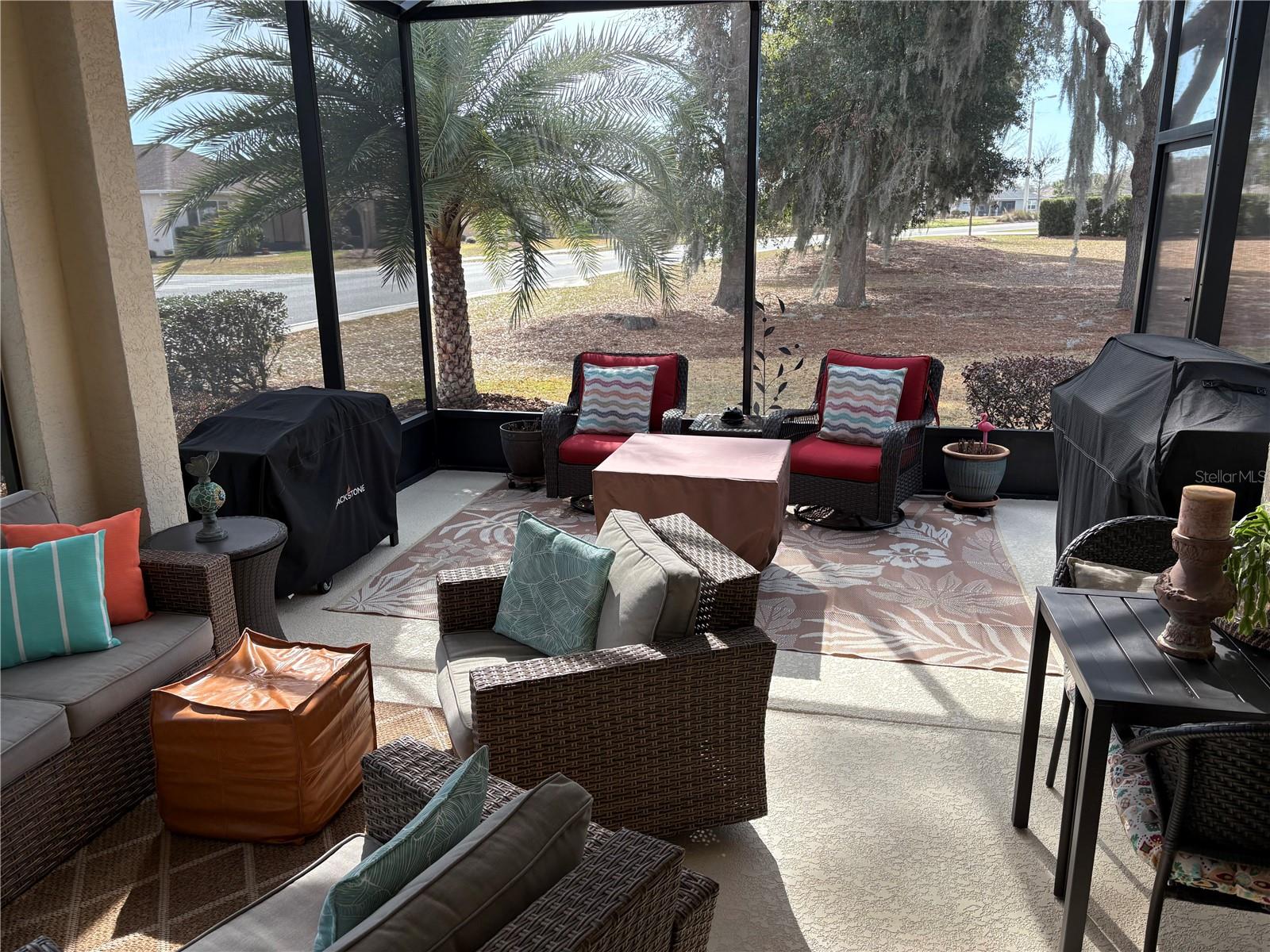 Image 16 of 17 For 7890 87th Loop